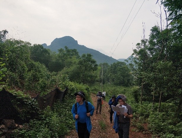 灌平高速勘察設(shè)計現(xiàn)場踏勘進(jìn)行時