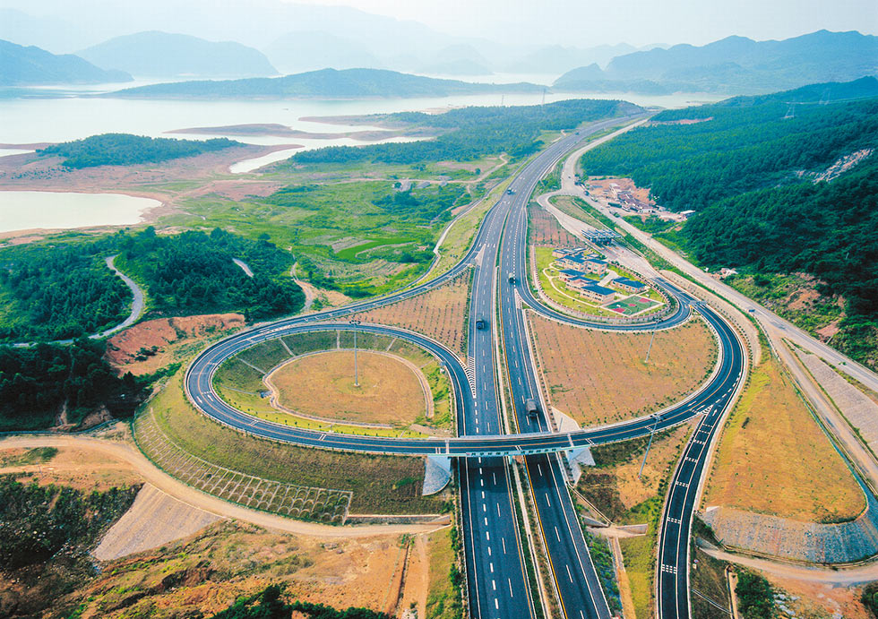 京珠高速公路（粵境）小塘至甘塘段公路安全性評(píng)價(jià)